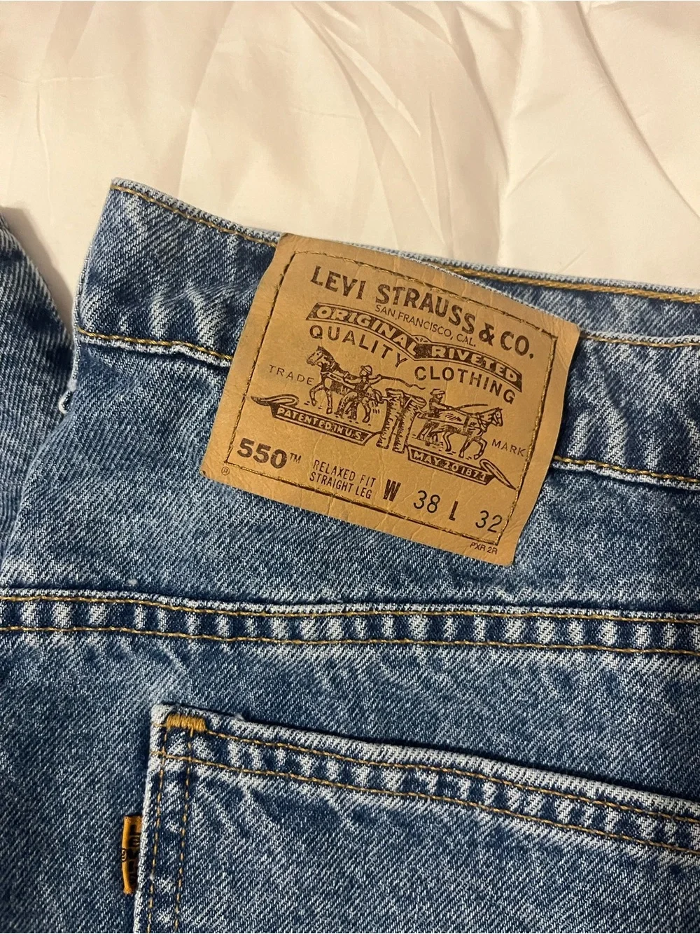 Lot of 3 VTG ‘97 Orange Tab Levi's 550 Relaxed Fit Denim Jeans 38x32
